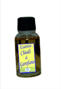 olio essenziale di chiodi di garofano